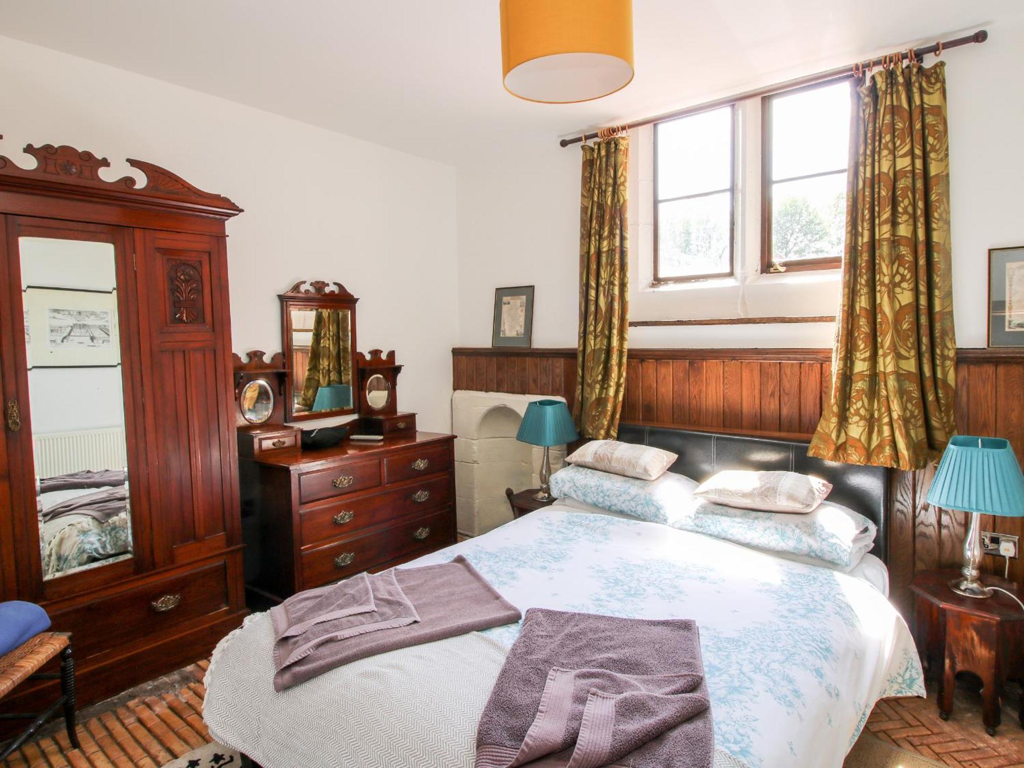 Chetwynd Lodge Стафорд Екстериор снимка